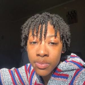 Meet your Posher, Avionne